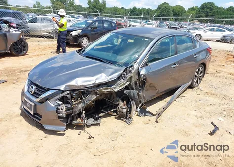 2018 Nissan Altima 2.5 Sr from USA, damaged, VIN 1N4AL3APXJC182417